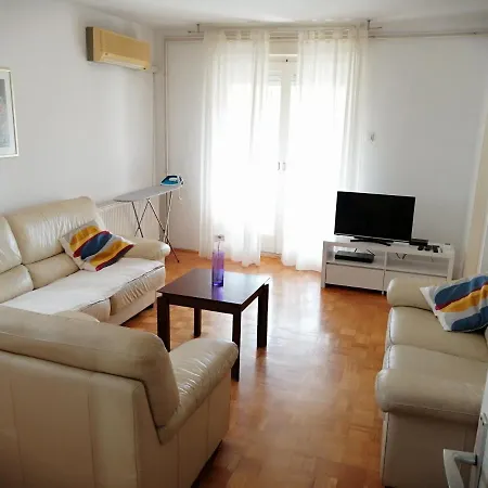 5 Apartment